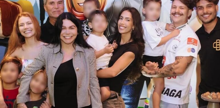 Família Pôncio